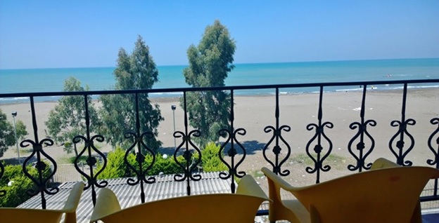 ویلا رو به دریا