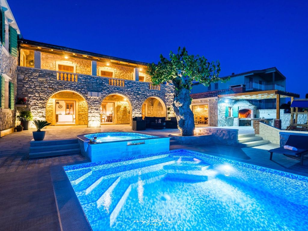 خرید ویلا در شمال