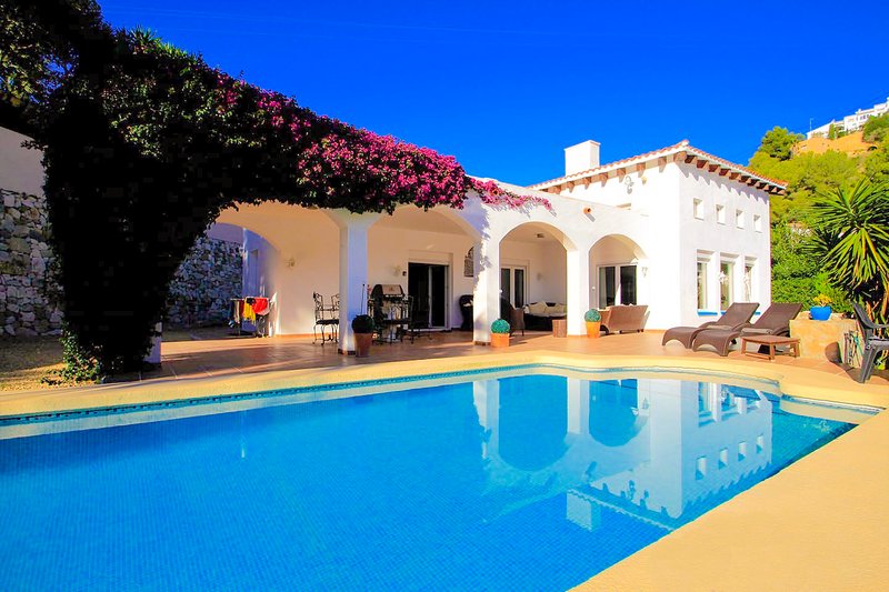 ویلا در مزگاه نوشهر